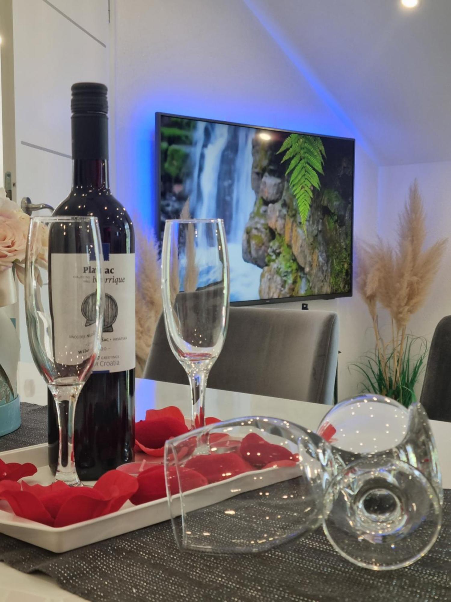 Luxury Apartment Megy 오토칵 외부 사진