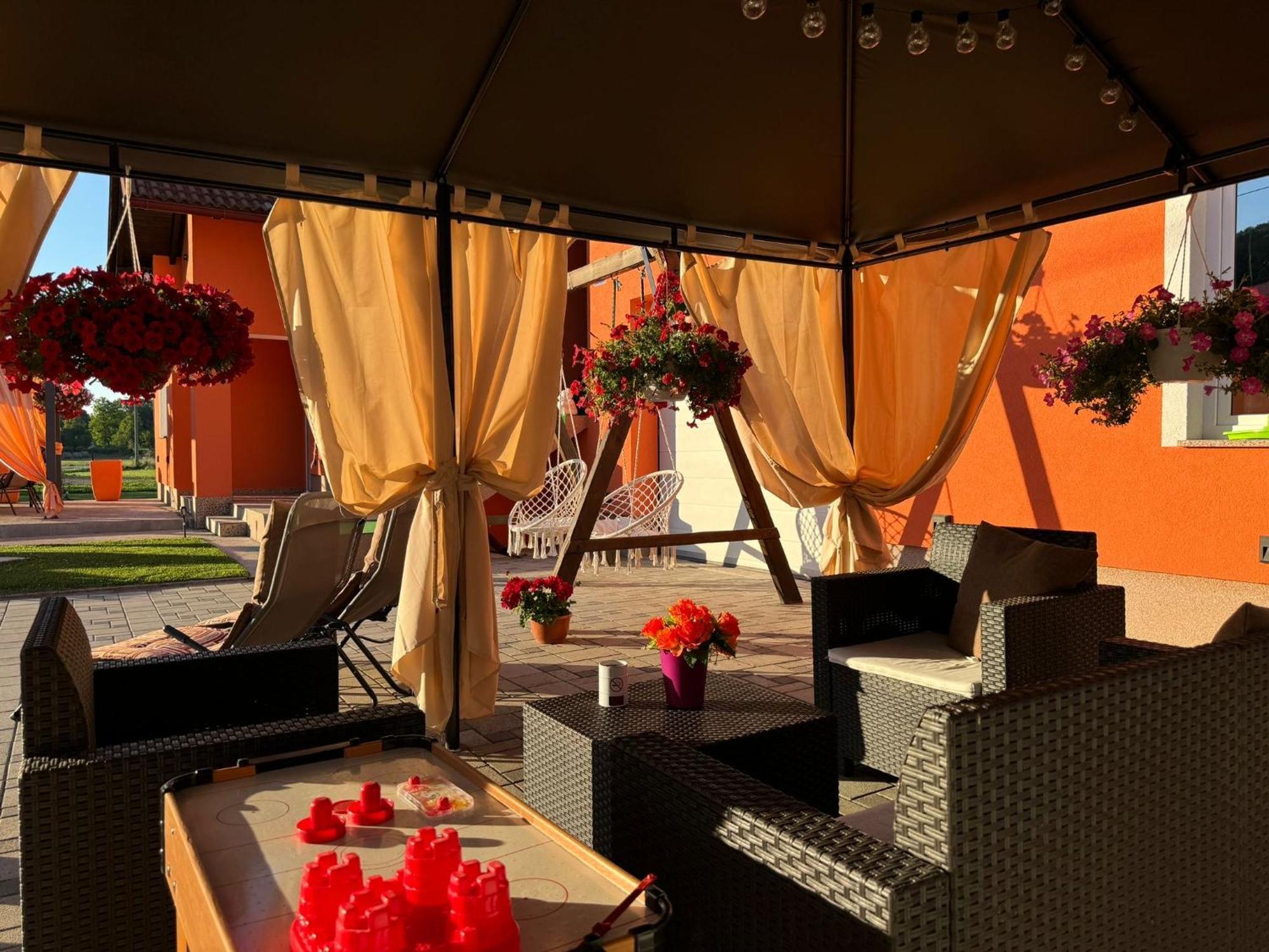 Luxury Apartment Megy 오토칵 외부 사진